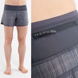 Lululemon Turbo Run Shorts in Coal Pig Pink Shale Stripe / Coal